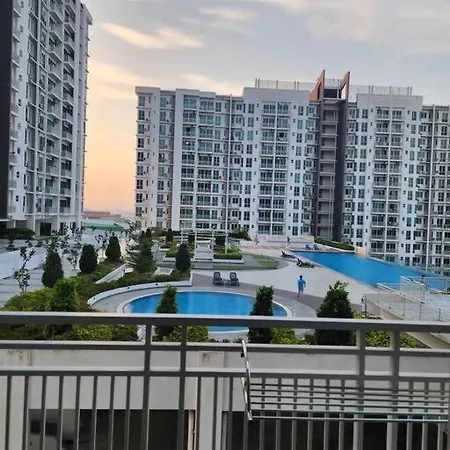 Cozy Familee Homestay